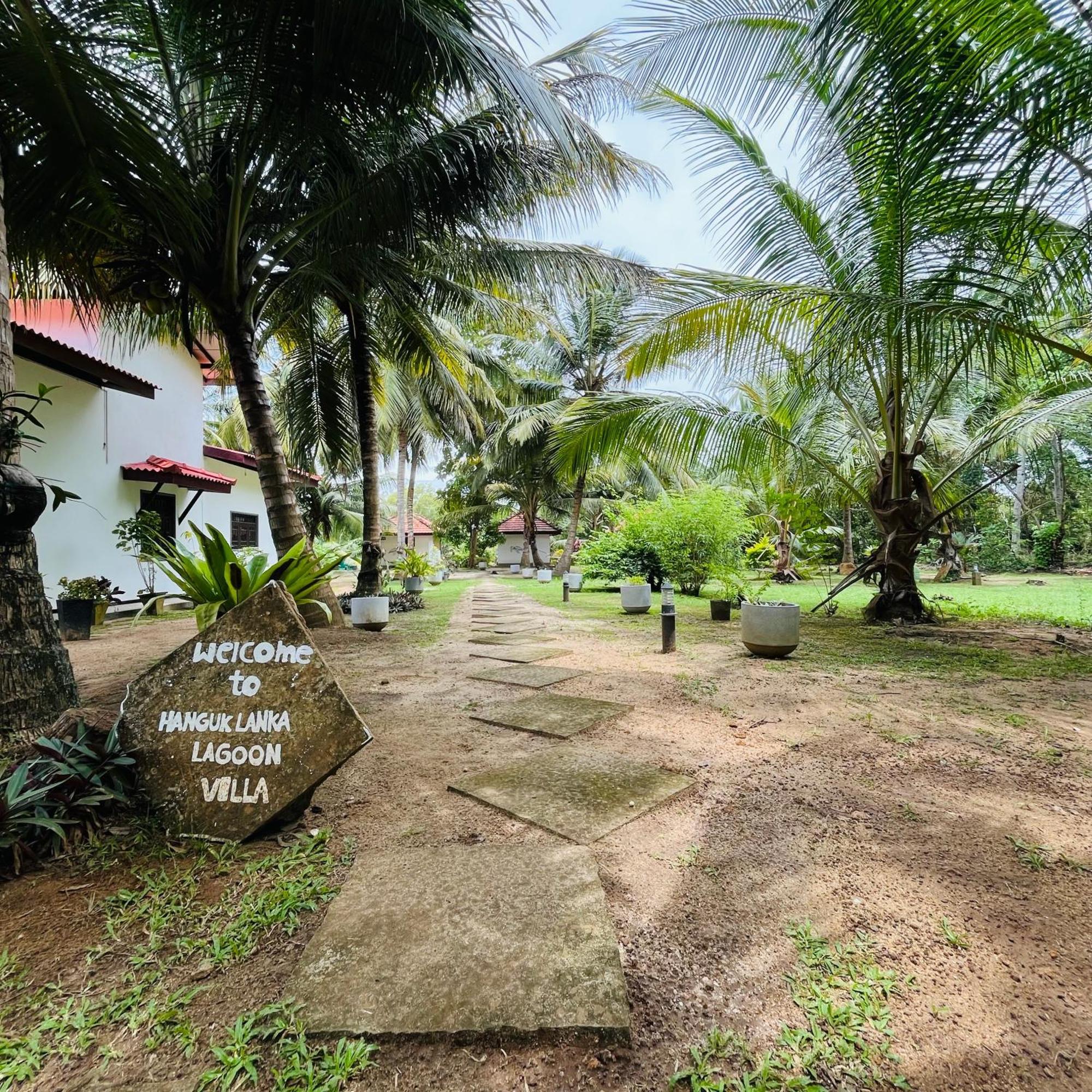 Hanguk Lanka Lagoon Villa Tangalle Exterior photo