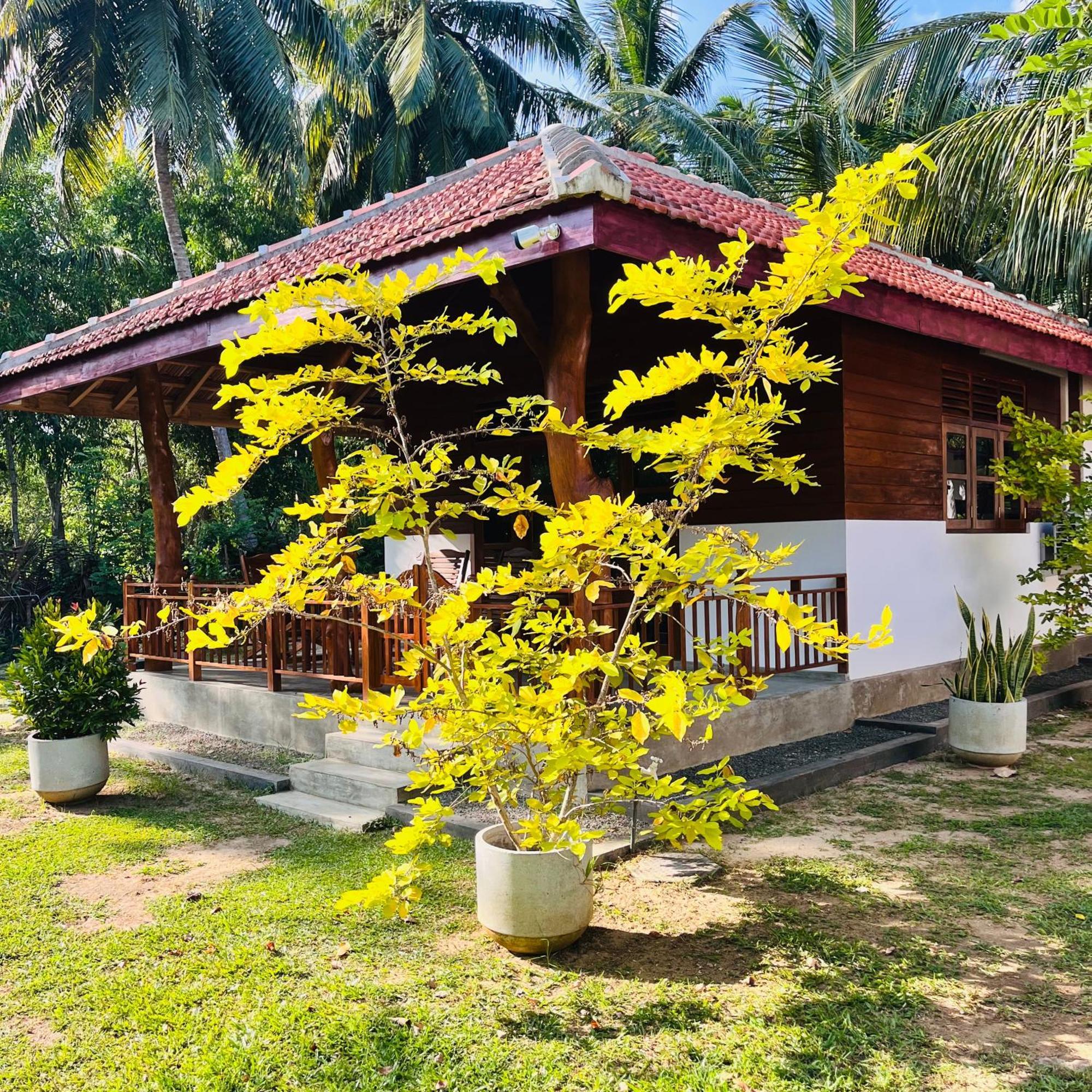 Hanguk Lanka Lagoon Villa Tangalle Exterior photo